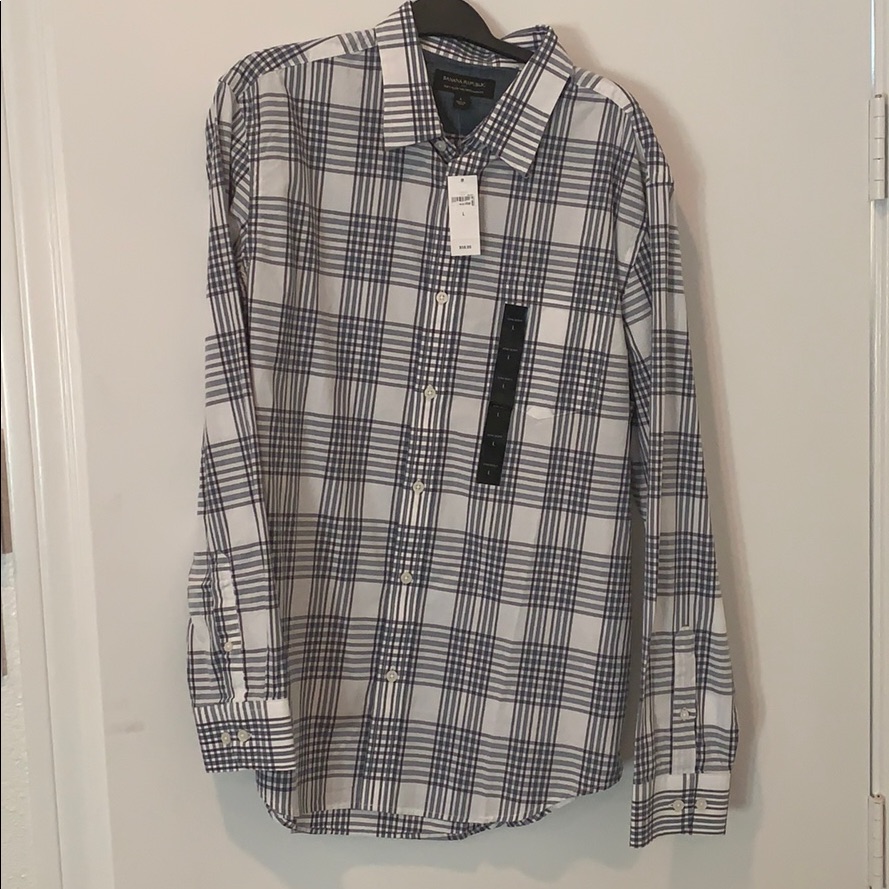 Men’s Button Down Dress Shirt